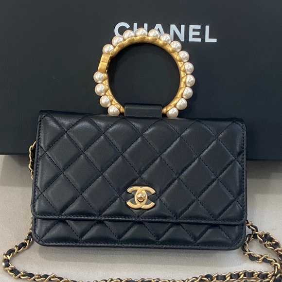 CHANEL Handbags - ❌❌SOLD❌❌NEW🔥🔥Chanel Quilted Lambskin Pearl Handle Crossbody Baby